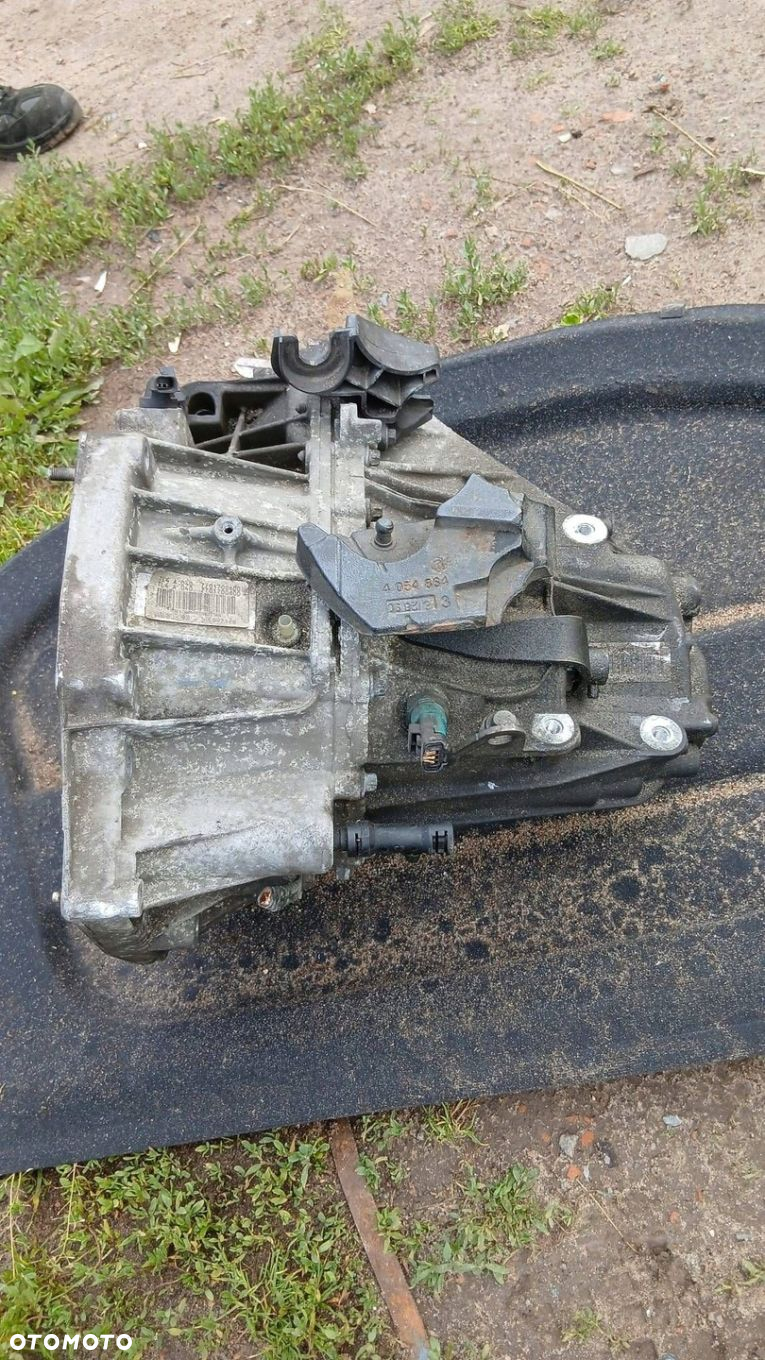 Renault Megane III Manualna skrzynia biegów TL4A040 - 3
