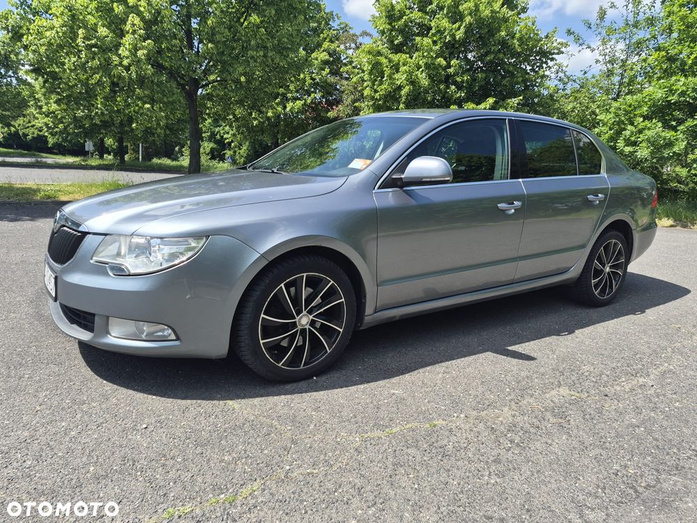 Skoda Superb 1.9 TDI Greenline - 8