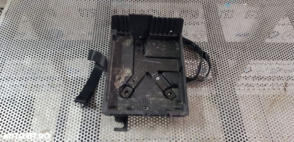 Suport Tavita Baterie Fiat Grande Punto Dezmembrez Fiat Grande Punto 1.3 Multijet - 2