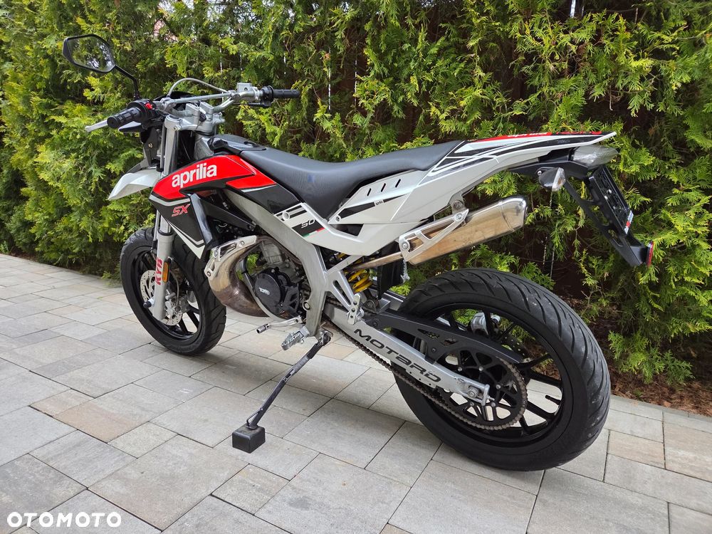 Aprilia SX - 6