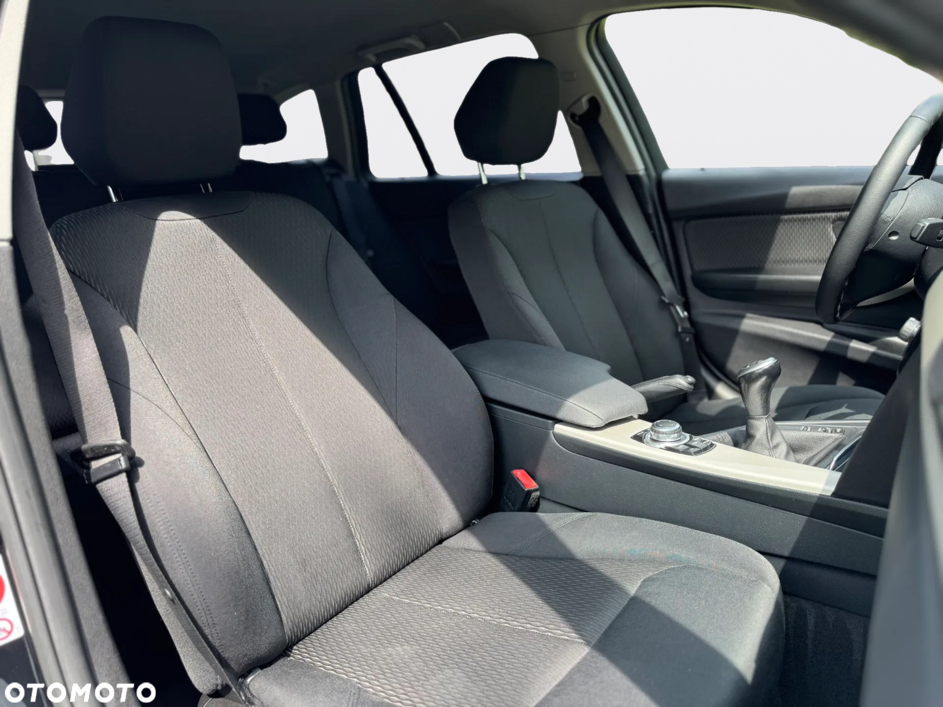 BMW Seria 3 320d - 15