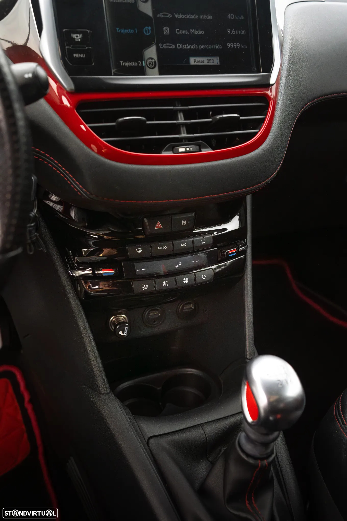 Peugeot 208 1.6 e-THP GTi - 17