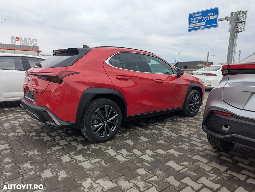 Lexus UX 250h (E-FOUR) F SPORT - 2