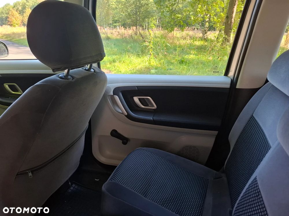 Skoda Roomster 1.6 16V - 15