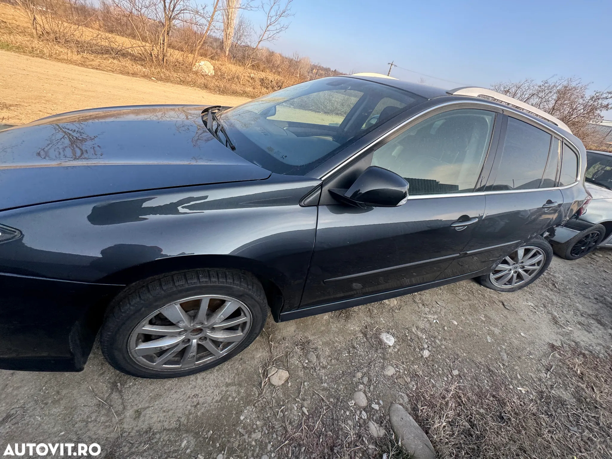 Dezmembram Renault Laguna 3 2.0 dci 2011 combi - 8