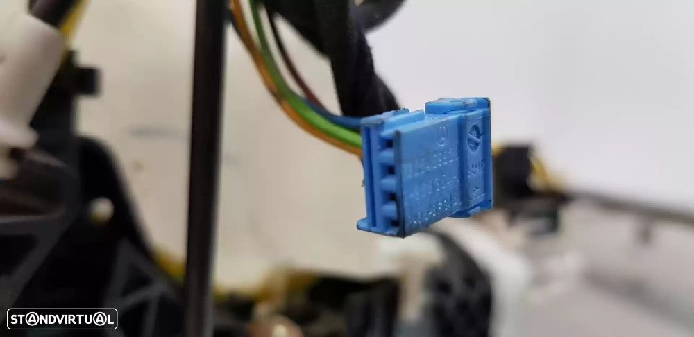 FECHADURA PORTA TRASEIRA DIREITA MERCEDES-BENZ CLASSE S 1999 -2207300335 - 4