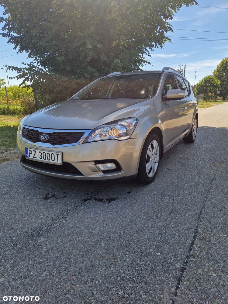 Kia Ceed - 2