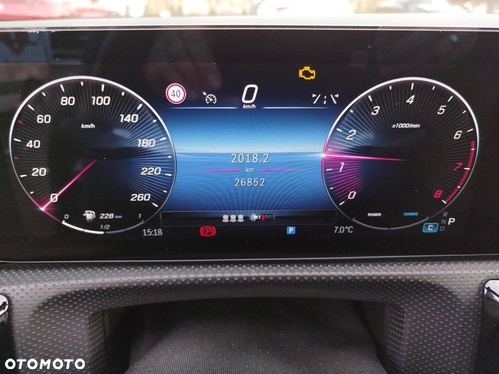 Mercedes-Benz CLA - 16