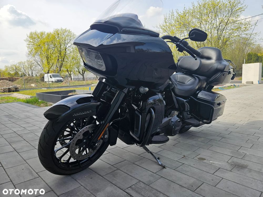 Harley-Davidson Touring Road Glide - 10