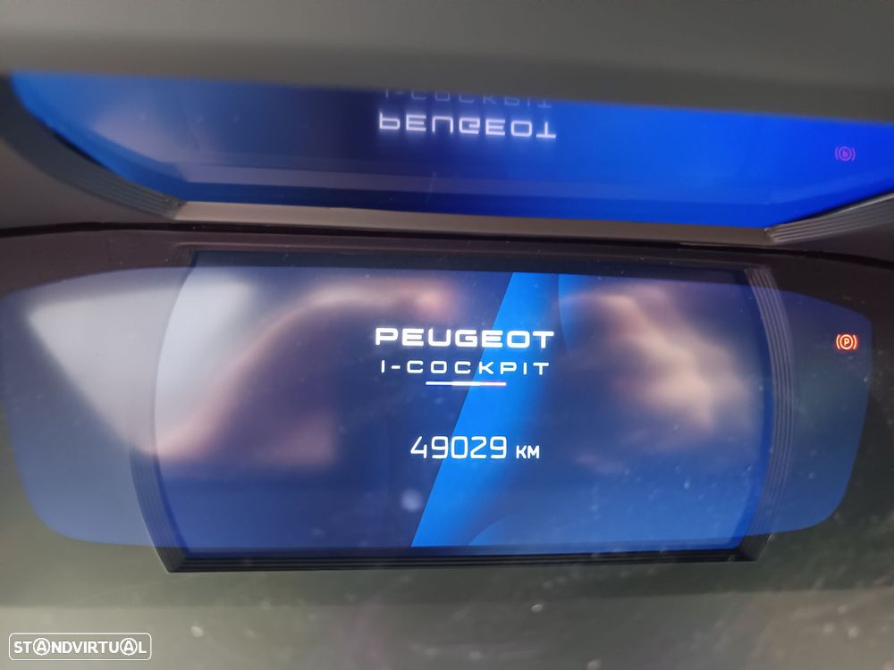 Peugeot 408 180 e-EAT8 GT - 17