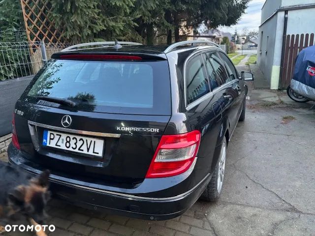 Mercedes-Benz Klasa C 180 Kompressor BlueEFFICIENCY - 3