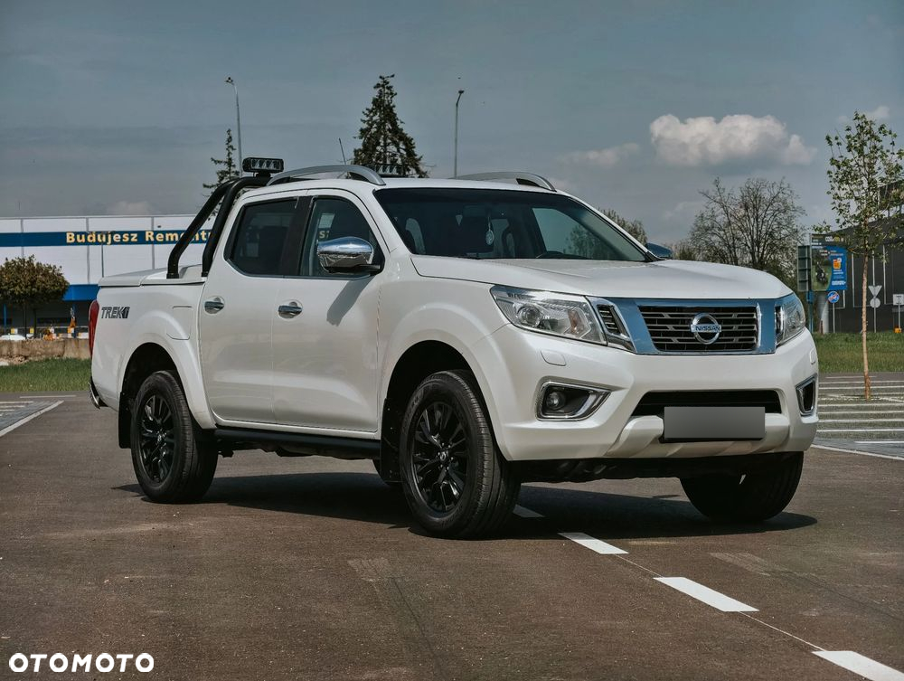 Nissan Navara - 2