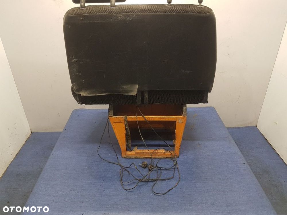 MERCEDES BENZ T1 KACZKA 207 D FOTEL PASAŻERA - 6