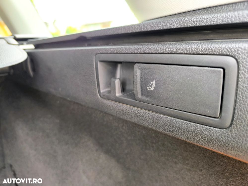 Volkswagen Golf 2.0 BlueTDI DSG Comfortline - 8