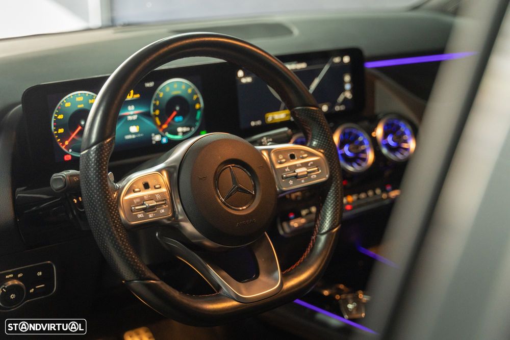 Mercedes-Benz GLA 250 e 8G-DCT AMG Line - 8