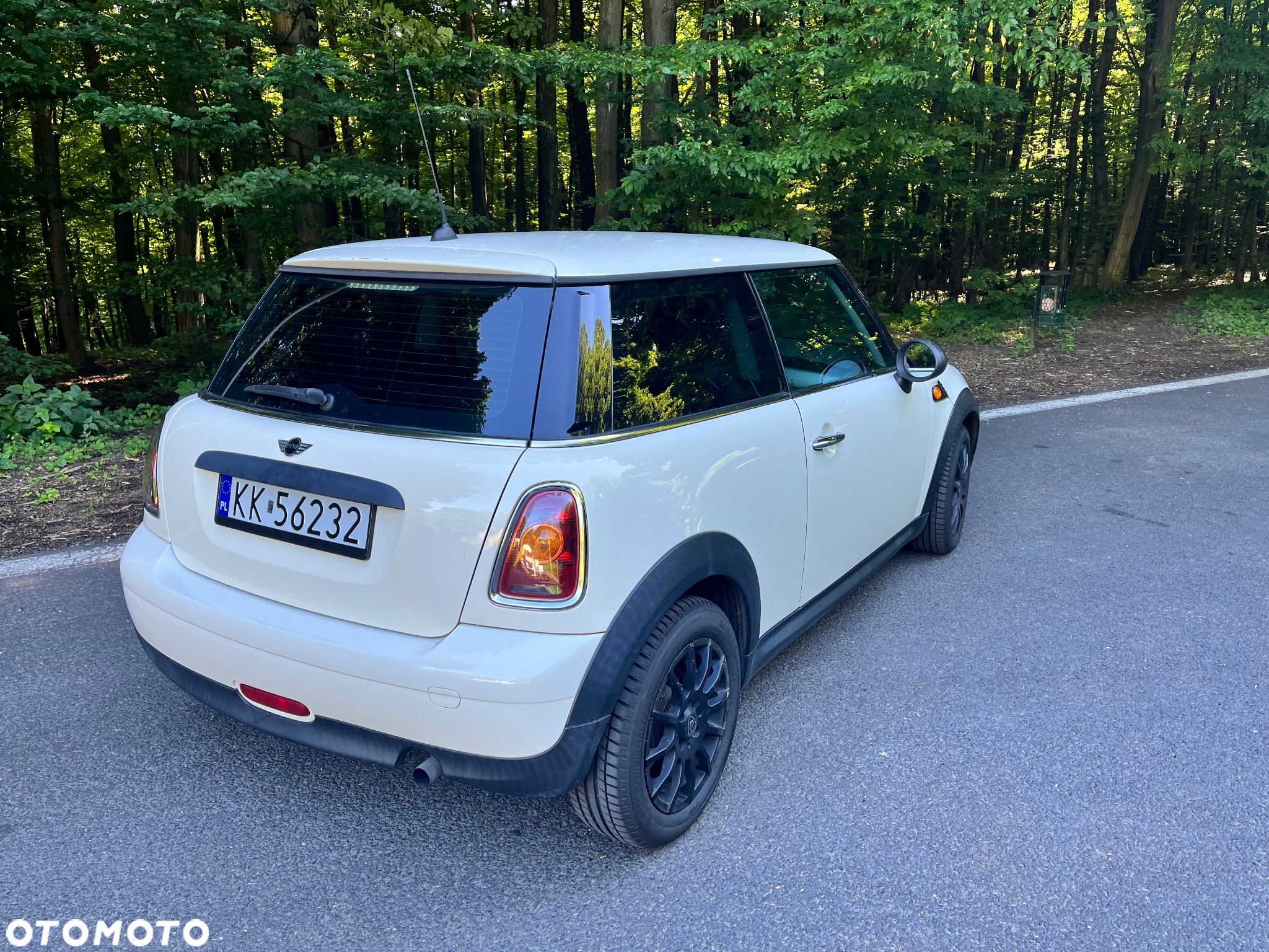 MINI ONE Standard - 8