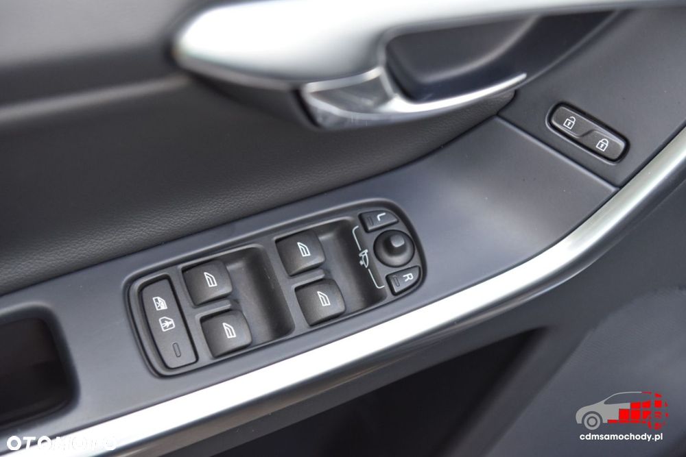Volvo XC 60 - 17
