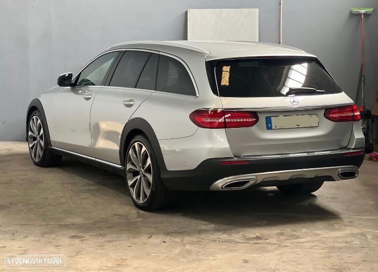 Mercedes-Benz E 400 d 4Matic 9G-TRONIC - 1