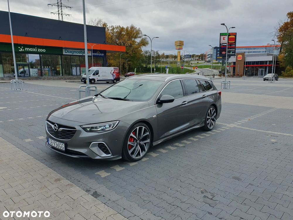 Opel Insignia Sports Tourer 2.0 BiTurbo Diesel 4x4 GSI - 1