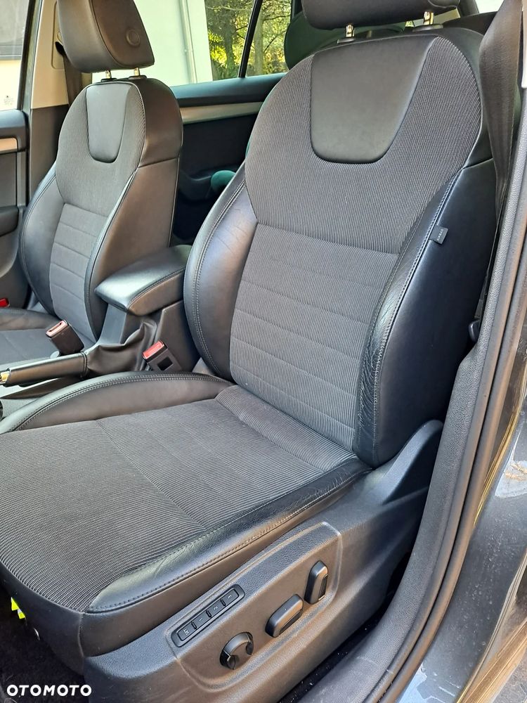 Skoda Octavia 2.0 TDI Edition DSG - 9