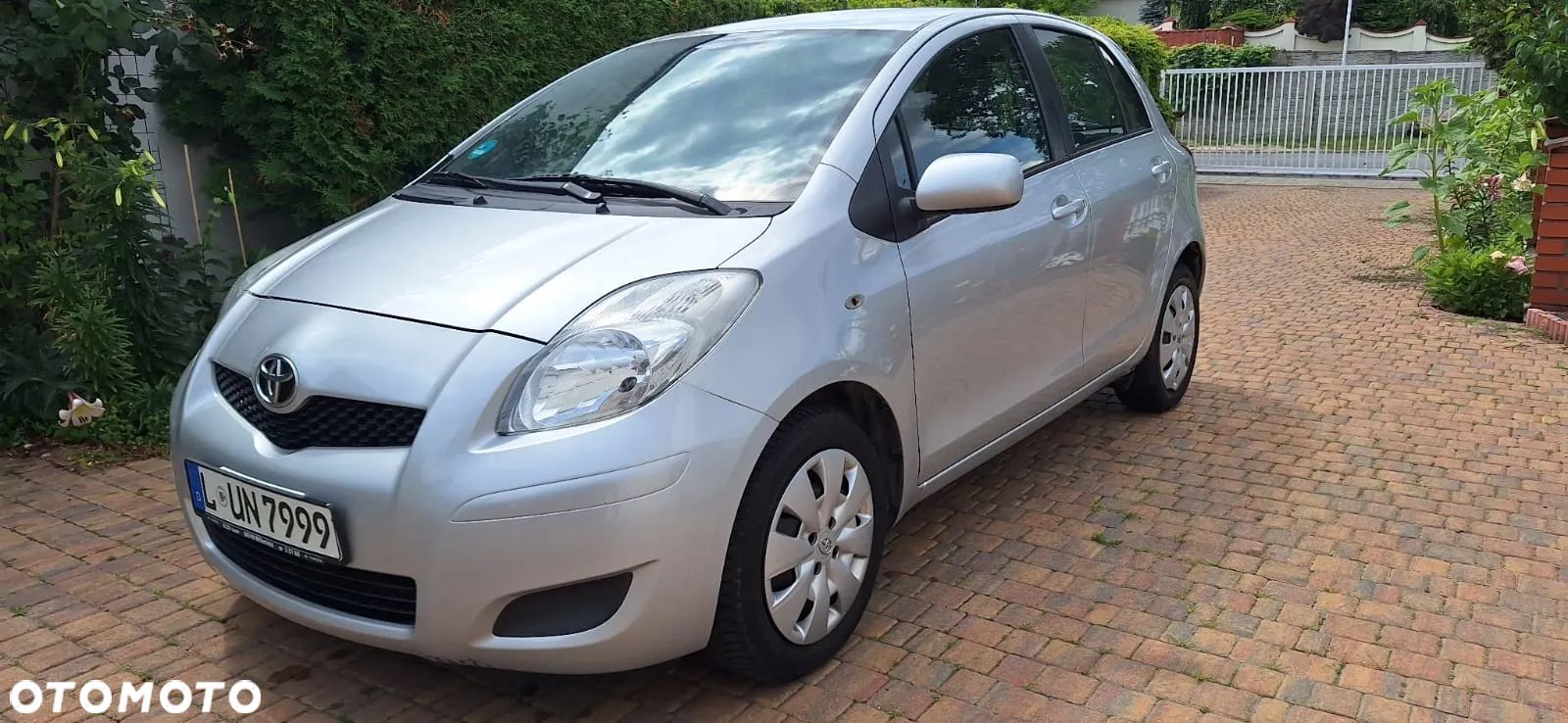 Toyota Yaris 1.33 Luna Start - 1