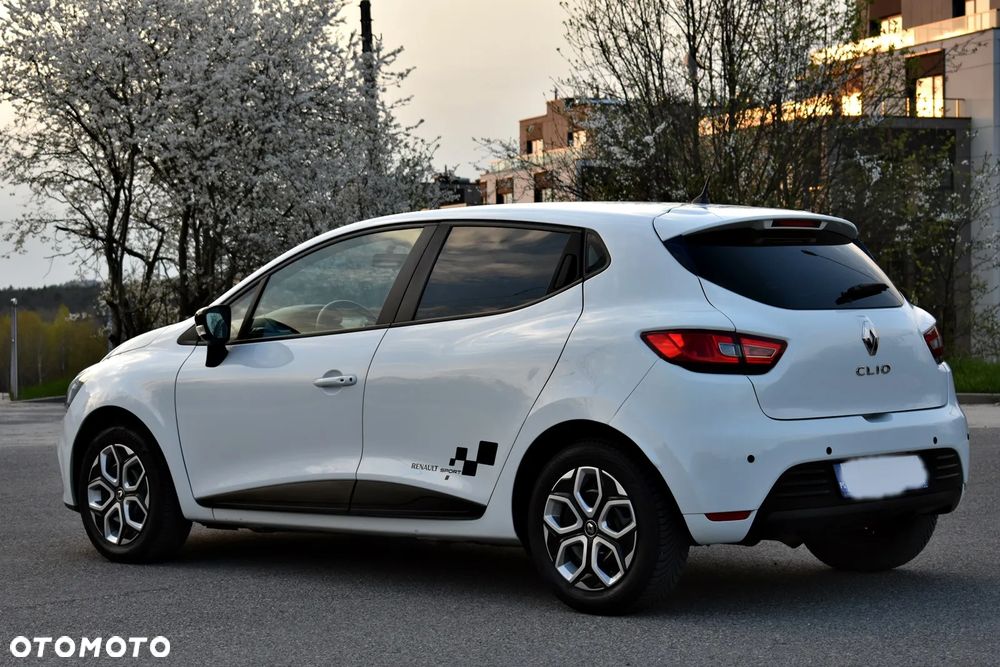 Renault Clio 0.9 Energy TCe Limited EU6 - 15