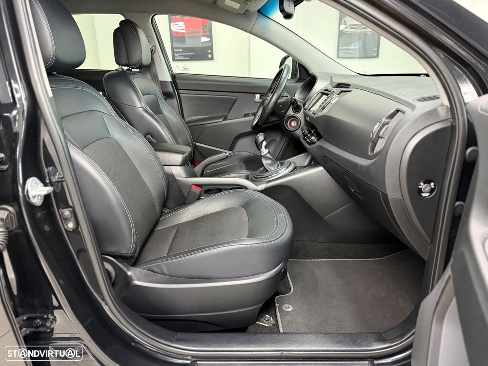 Kia Sportage 1.7 CRDI ISG Prime - 24