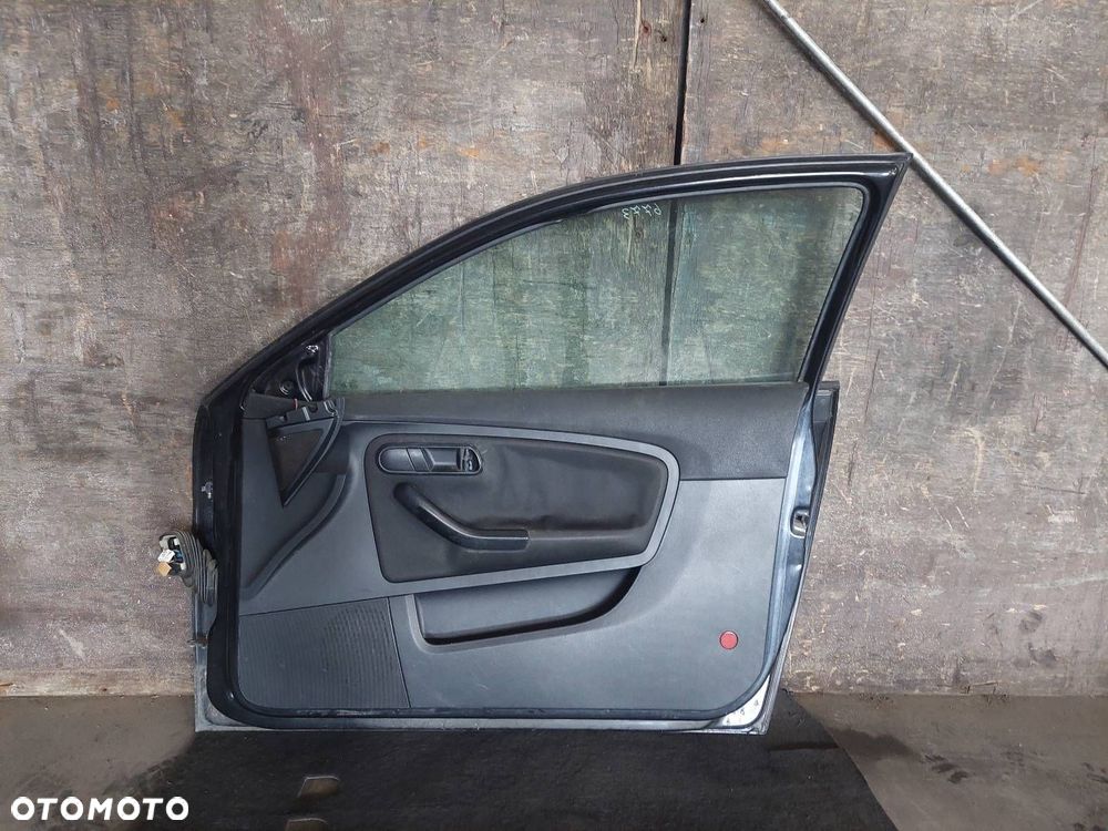 DRZWI KOMPLETNE PRAWY PRZÓD SEAT IBIZA III HB 3D LC9Z - 6