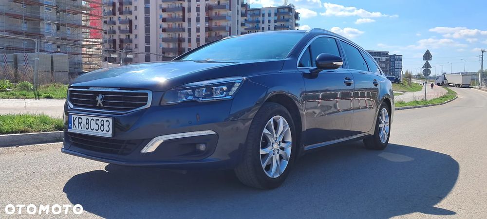 Peugeot 508 1.6 e-THP Allure S&S - 10
