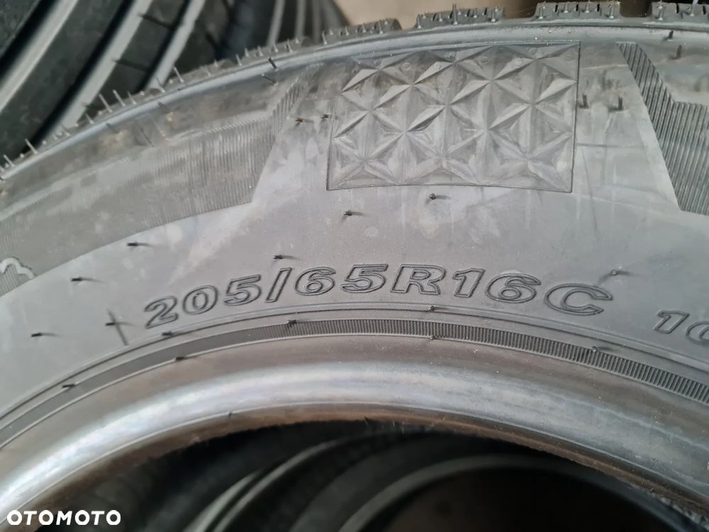 2x NEXEN N'Blue 4 Season Van WT7 205/65R16C NOWE 2025 - 2