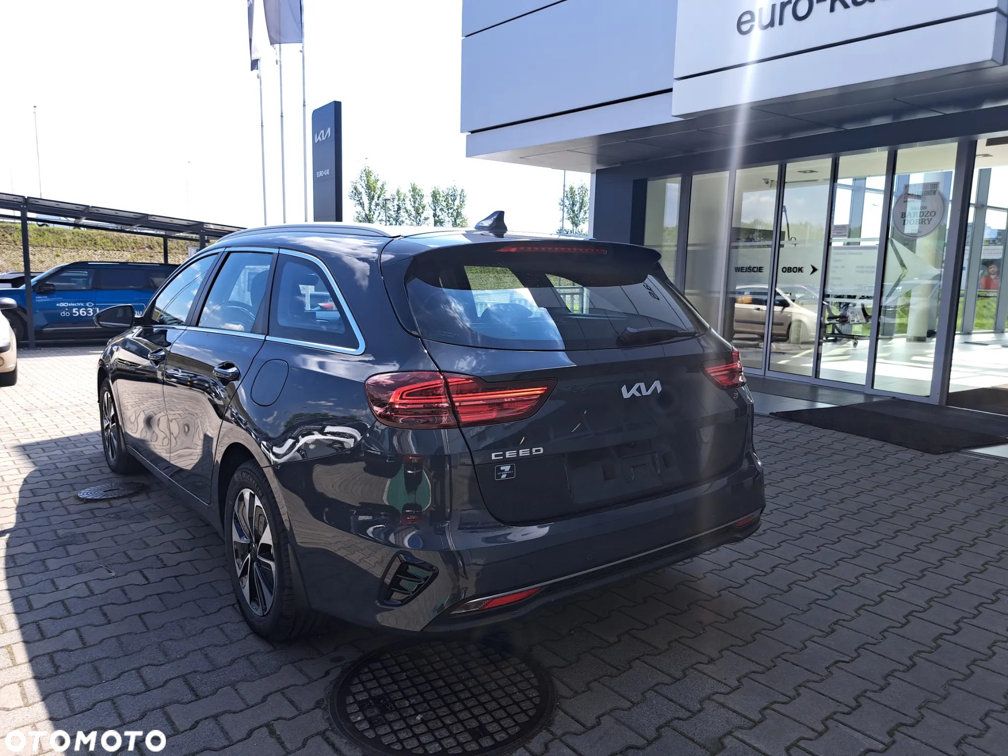 Kia Ceed 1.5 T-GDI M - 8