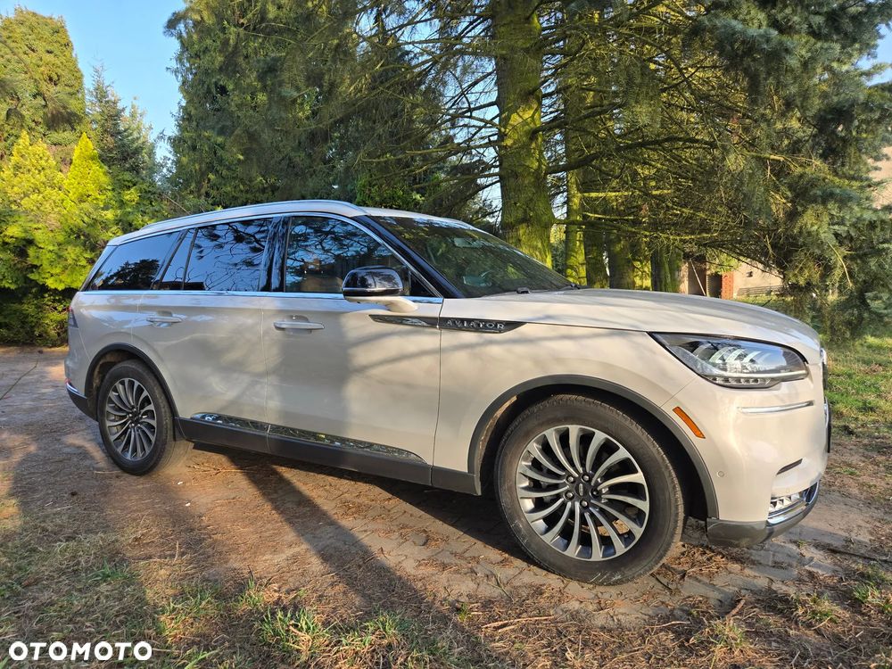 Lincoln Aviator - 10
