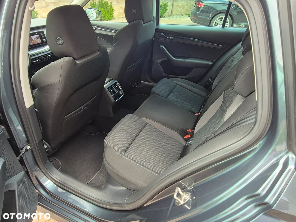 Skoda Octavia 1.5 TSI ACT Ambition - 22