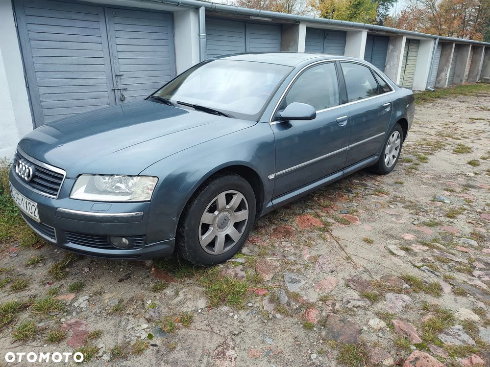 Audi A8 3.7 Quattro - 3