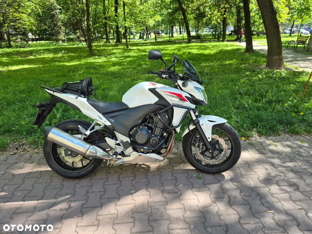 Honda CB - 1