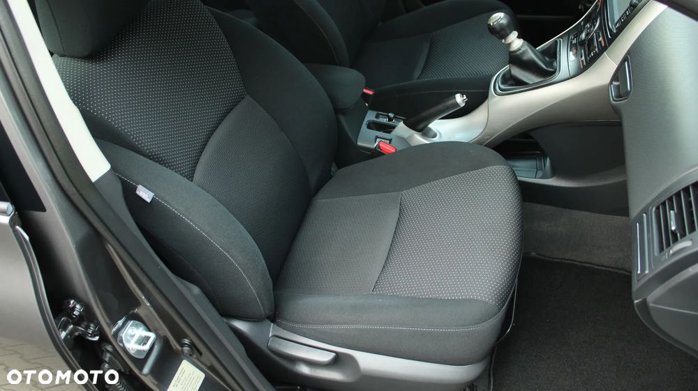 Toyota Auris 1.6 Executive - 35