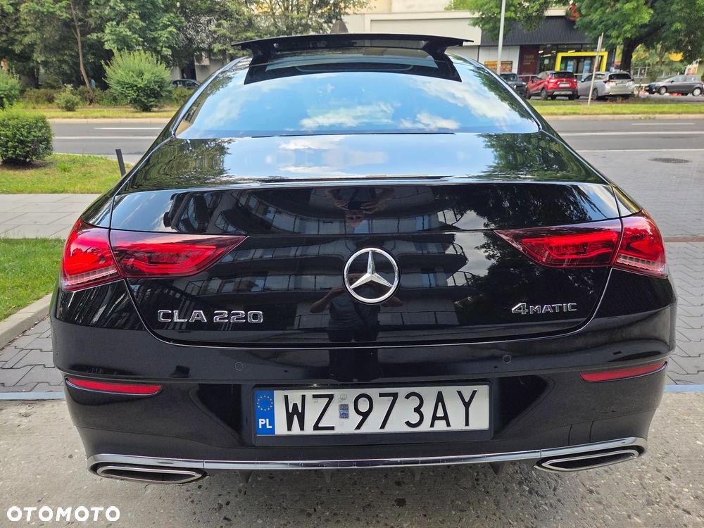 Mercedes-Benz CLA 220 4-Matic AMG Line 7G-DCT - 16