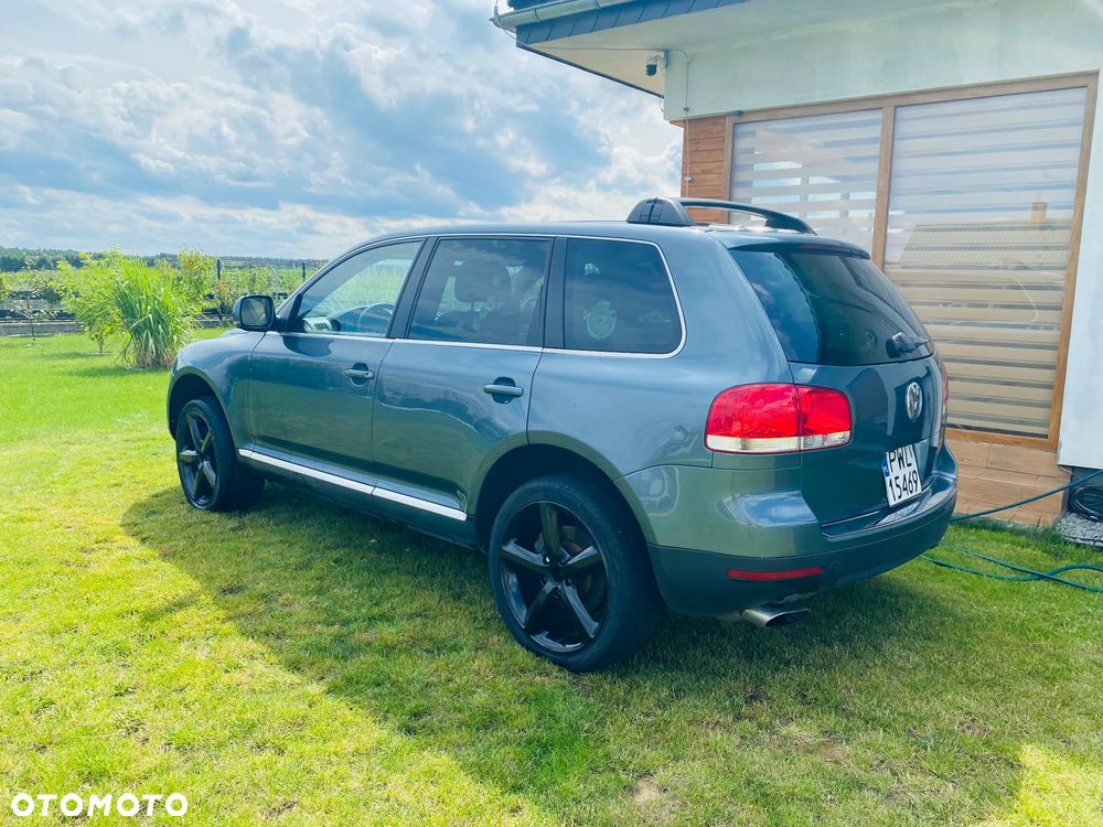 Volkswagen Touareg 4.2 V8 Automatik - 6