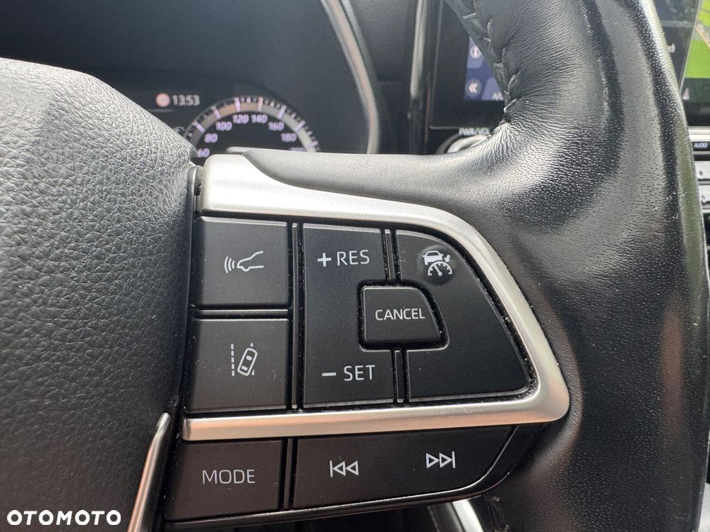 Toyota Highlander 2.5 Hybrid Executive - 26