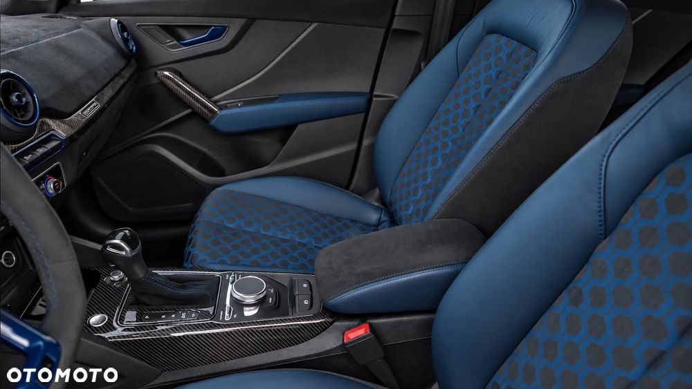 Audi Q2 - 24