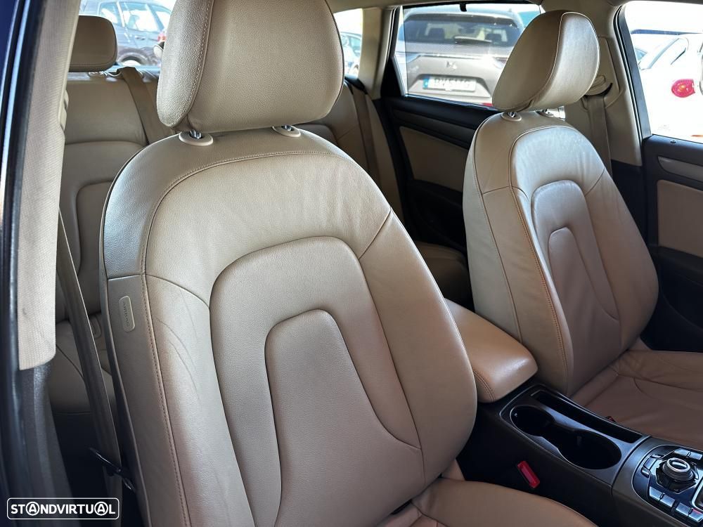 Audi A4 Avant 2.0 TDI Exclusive - 33