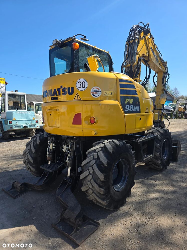 Komatsu PW 98MR-10 - 5