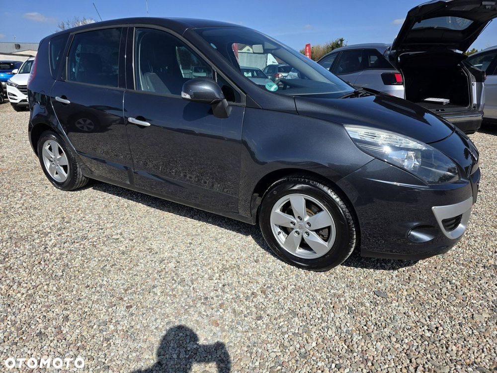 Renault Scenic dCi 110 LIMITED - 17