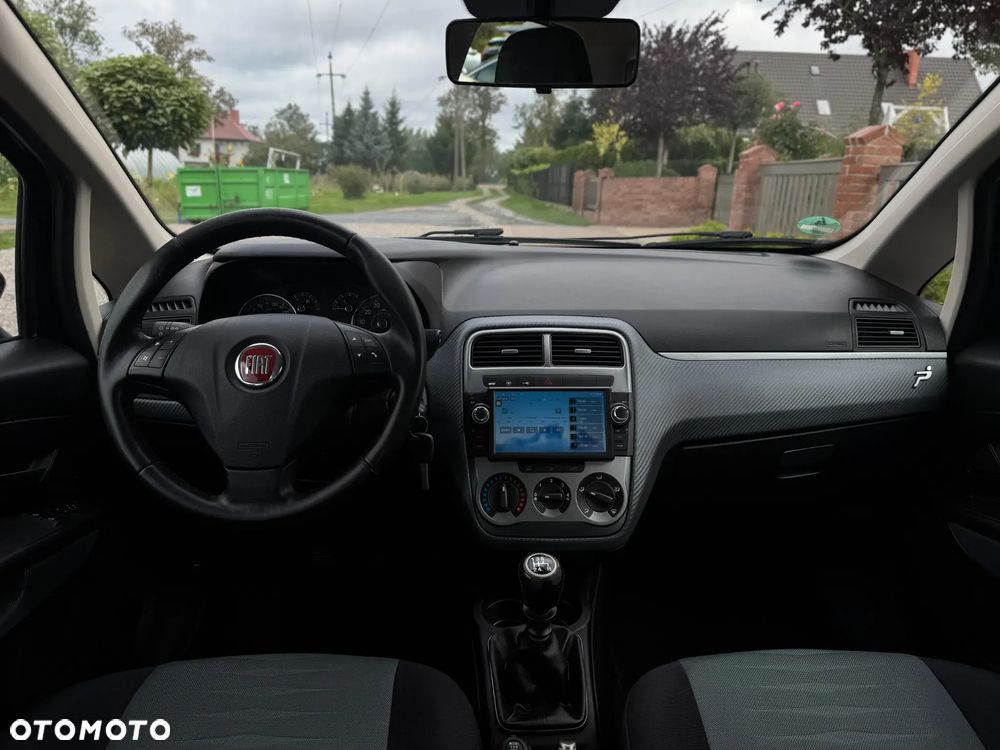 Fiat Punto 1.4 Easy Pakiet Easy Plus S&S - 24