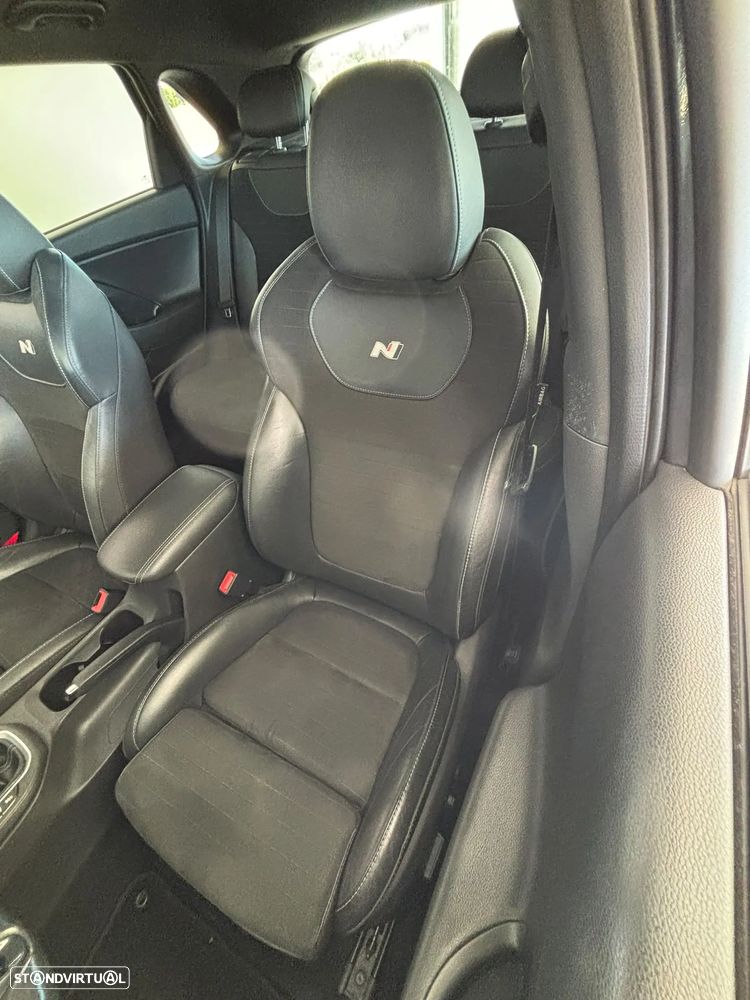 Hyundai i30 2.0 T-GDI N Performance - 13
