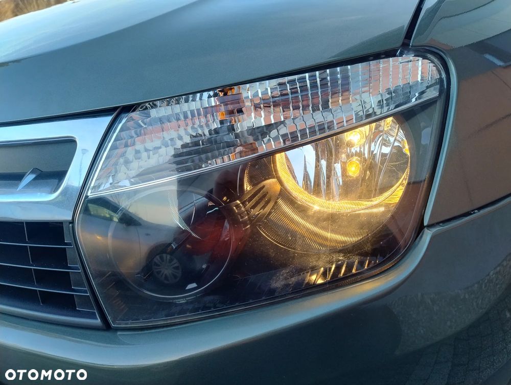 Dacia Duster 1.6 16V 4x4 Delsey - 27