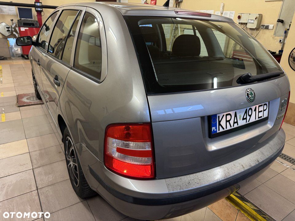 Skoda Fabia 1.4 16V Classic - 4