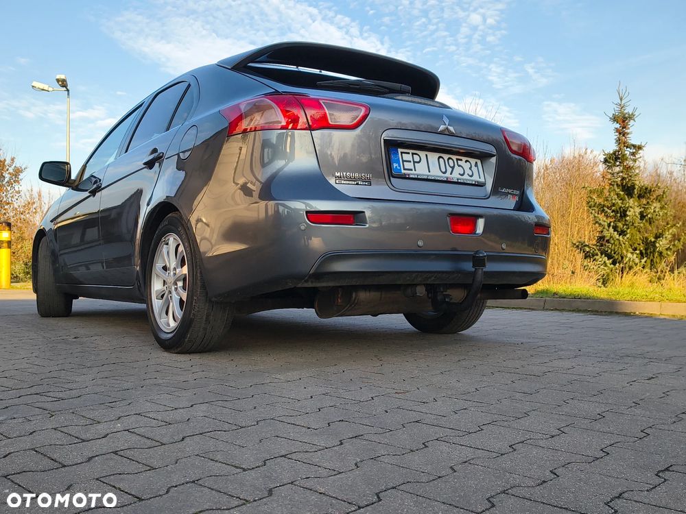Mitsubishi Lancer - 13