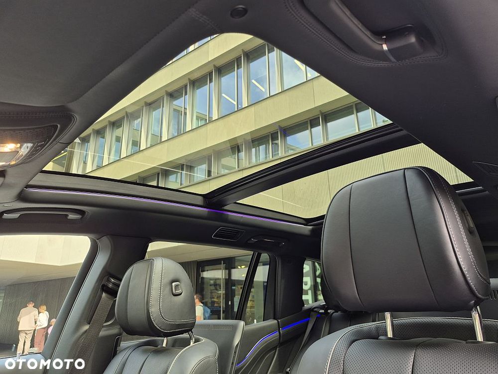 Mercedes-Benz Maybach GLS - 33