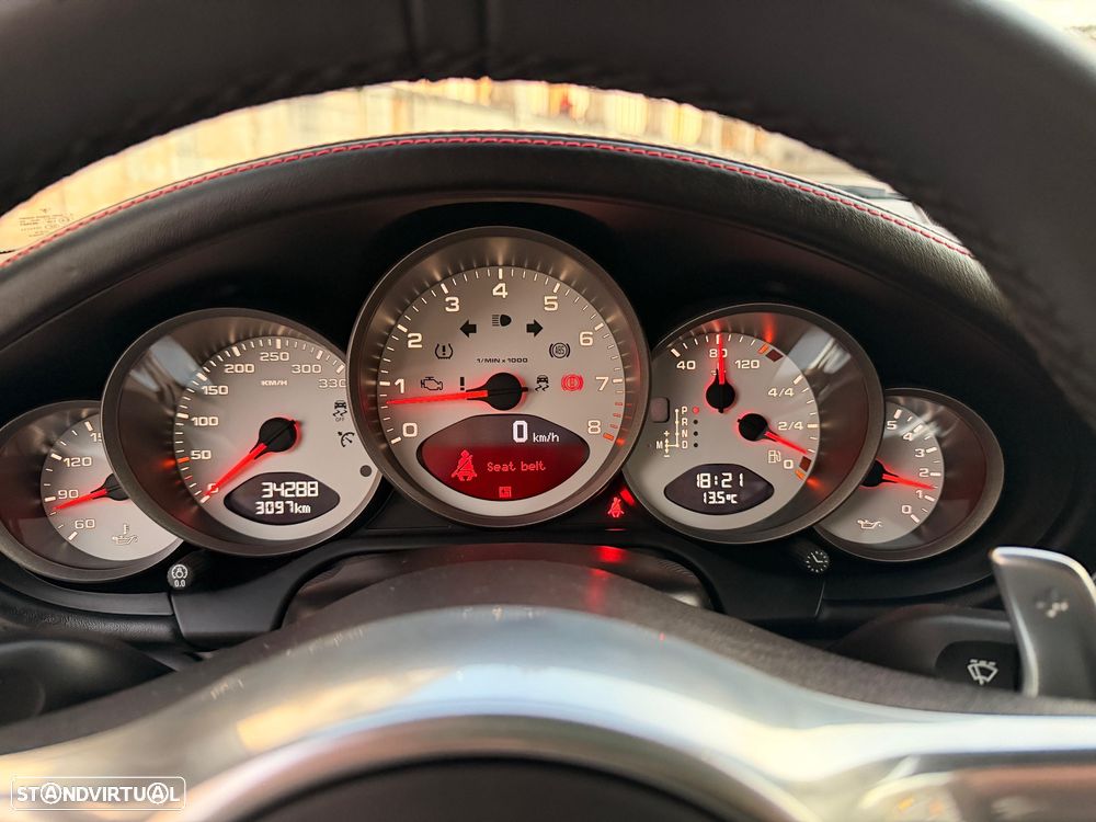 Porsche 911 (997) Carrera GTS PDK - 17
